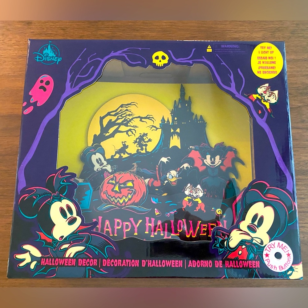 Disney Parks Halloween Mickey Minnie Mouse Friends‎ Light-Up Decoration NIB